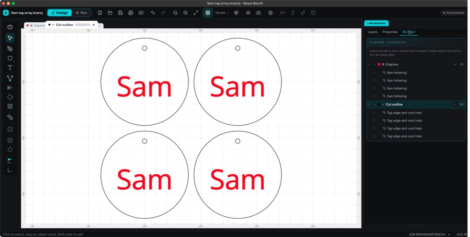 Quatre exemplaires de la même étiquette ronde Sam disposés en grille dans Beam Bench