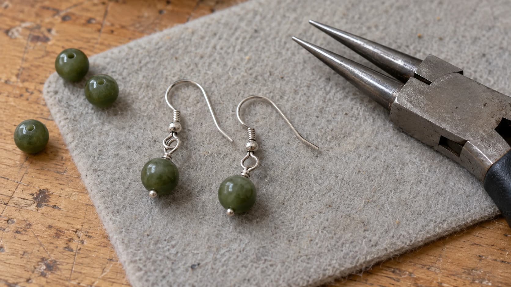 Beginner Jewelry Making Ideas (No Fancy Tools Needed)